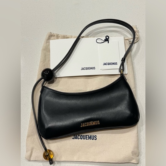 Jacquemus Handbags - Authentic Jacquemus Bag, Jacquemus Le Bisou Perle